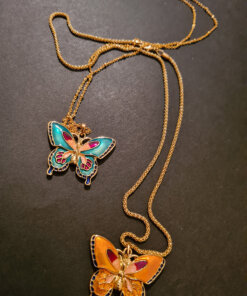 Kelebek Motifli Rodyum Kaplama Yeni Model Kolye