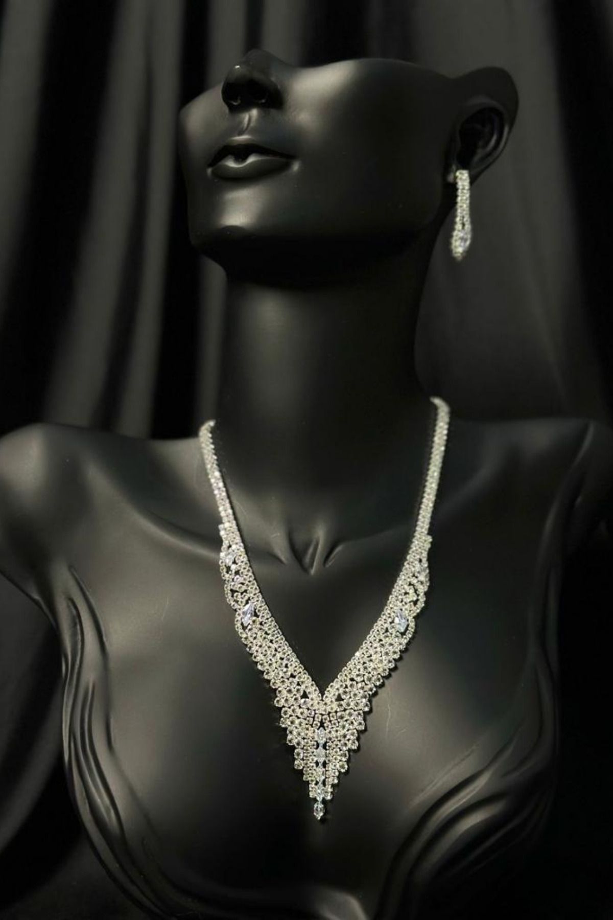 Juliet Model Zirkon Taşlı Abiye Kolye Küpe Seti Gelin Nişan Takı Seti